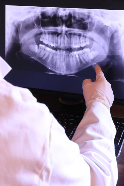Best Emergency Gum Pain Relief  in Morrice, MI